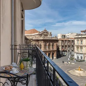 Couette-café Il Sovrano, Catane